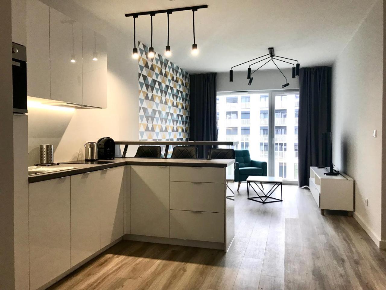 Apartamenty Zajezdnia Mtp Poznan Exterior photo